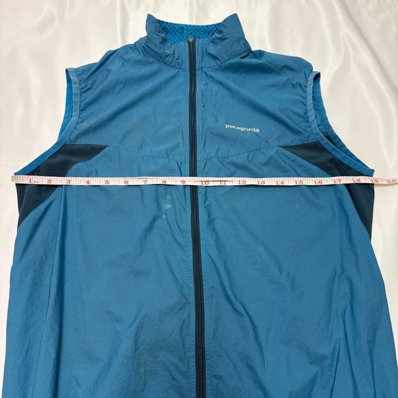2/$20 Patagonia Nine Trails Vest Mens Small Lightweight Blue Reflective Run Gear - Picture 3 of 8